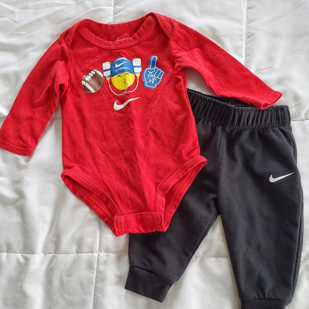 Bodysuit and jogger pant set